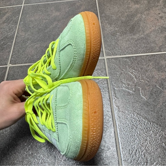 Adidas Handball Spezial Sneakers Solar Yellow Cloud White Gold Metallic 8.5 - Picture 7 of 13